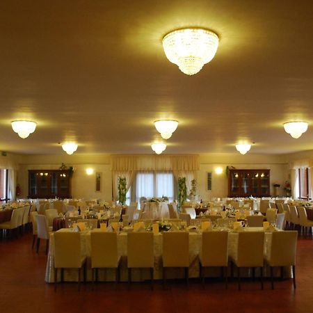 Hotel Borgo Degli Olivi Riotorto Bagian luar foto