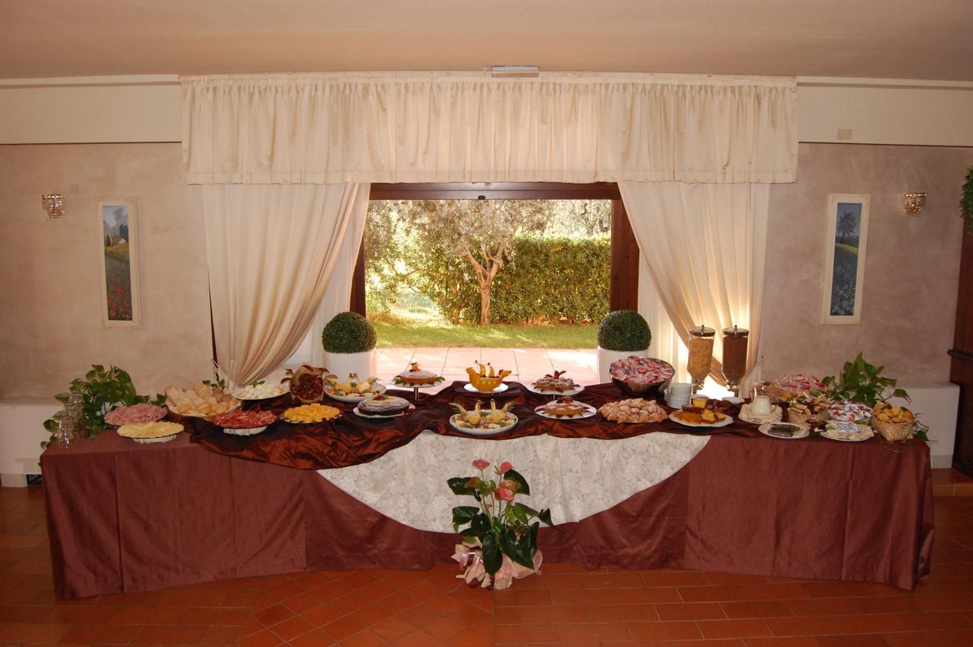 Hotel Borgo Degli Olivi Riotorto Bagian luar foto