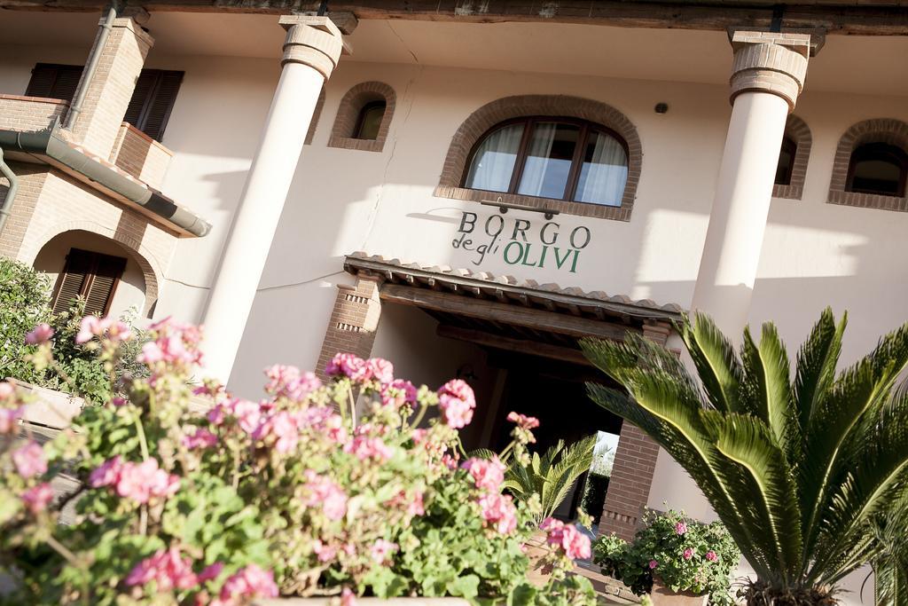 Hotel Borgo Degli Olivi Riotorto Bagian luar foto
